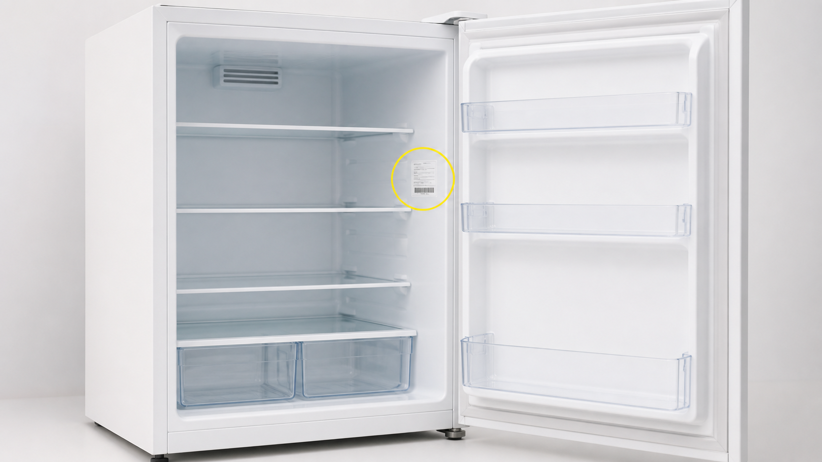 Localização da etiqueta em frigoríficos e arcas